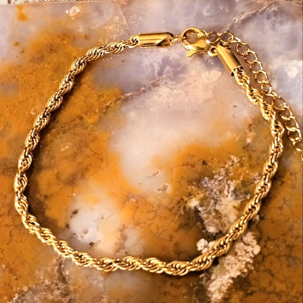 NEW Elegant Gold Plated Stainless Steel Rope Chain Bracelet B1P19